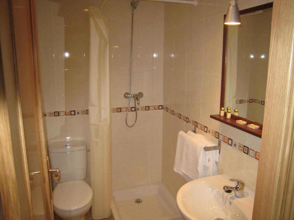 Hostal Alfajarin El Burgo de Ebro Oda fotoğraf